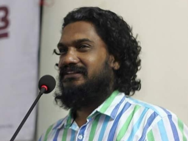നിർബന്ധം പിടിച്ച്