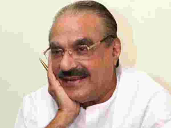 പിണറായിയുടെ വീട്ടിൽ മാണി