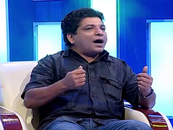 തീര്ത്തും ഒറ്റപ്പെട്ടു