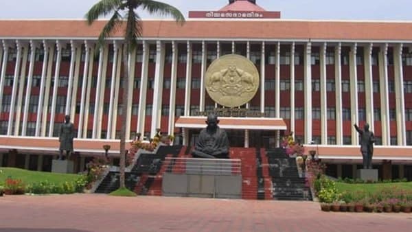 കറുത്ത അധ്യായമാണ്