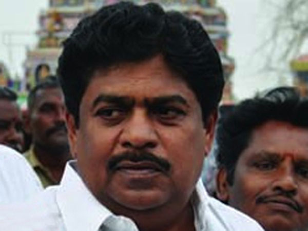 ബിജെപിയിലേക്ക്