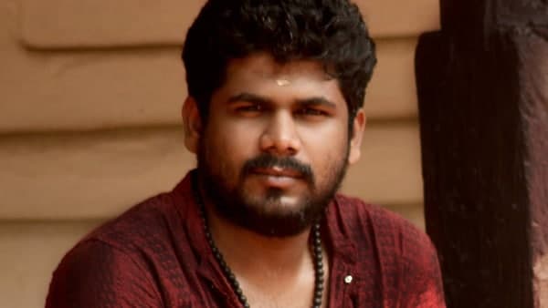പടിയടച്ചു പിണ്ഡം വയ്ക്കുന്നു