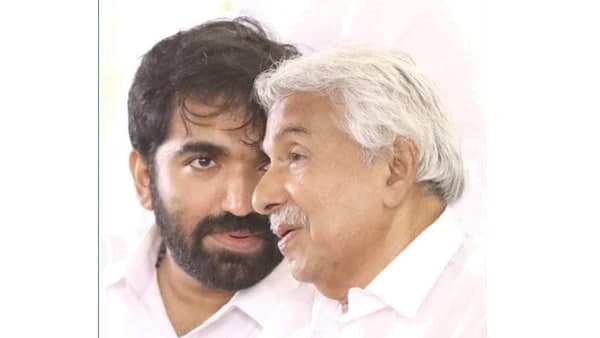 രാഷ്ട്രീയ പിന്ഗാമിയായി കാണേണ്ട