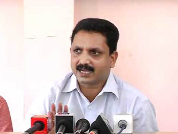 ഒരുപടി മുന്നില് എന്ഡിഎ