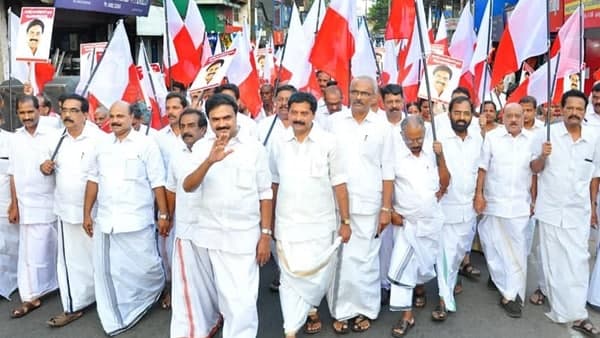 ജോസ് കെ മാണിയും കൂട്ടരും