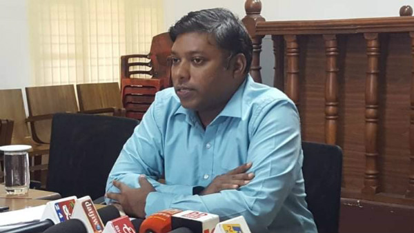 ഭിന്നിപ്പക്കല് നയത്തില്