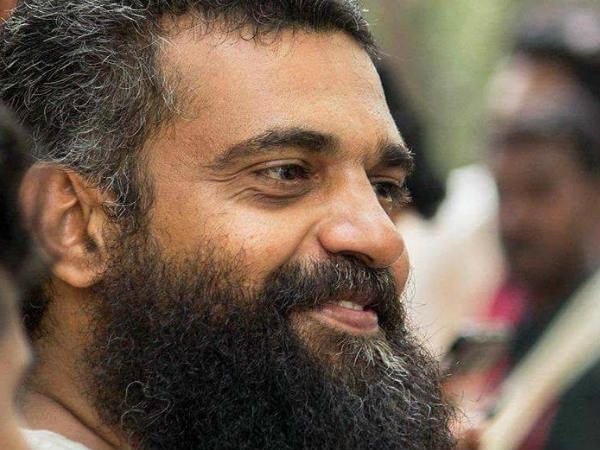 ഇപ്പം നീ വേറെ വിശേഷങ്ങള് പറ
