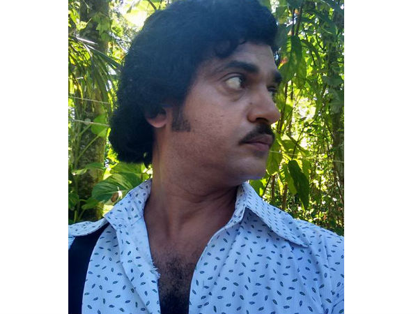 വിനായകനും ദുല്ഖറിനുമൊപ്പം