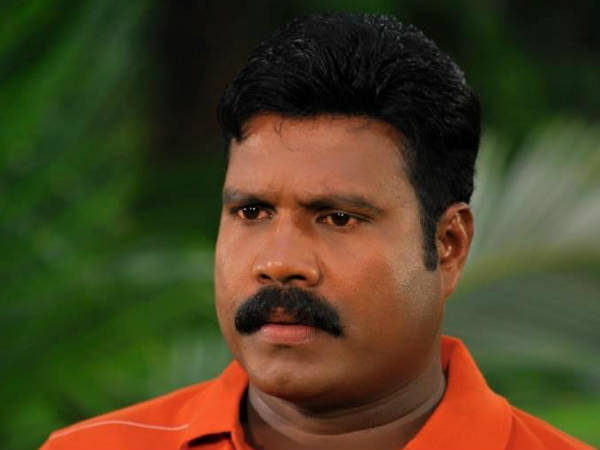 കലാഭവന് മണി