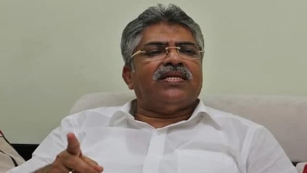 എന്തിന് മത്സരിക്കണം