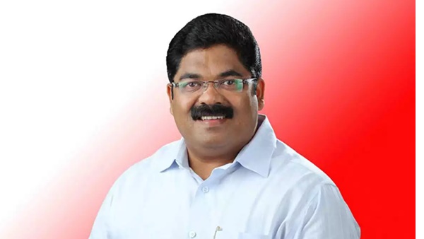 സജി മഞ്ഞക്കടമ്പന് ഉള്പ്പടേയുള്ളവര്