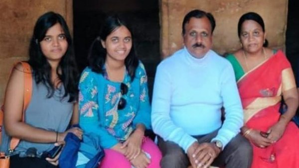 ഞായറാഴ്ച വൈകീട്ട്