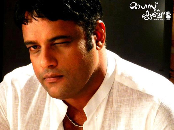 പ്രതികരിക്കാൻ ആളല്ല