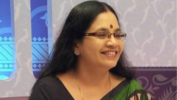 ഭാഗ്യലക്ഷ്മിയുടെ ബാല്യം