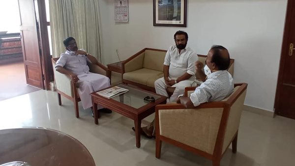 നേതാക്കളുമായി കൂടിക്കാഴ്ച