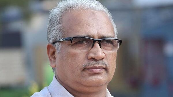 മത്സരം ശൈലജയ്ക്കെതിരെ
