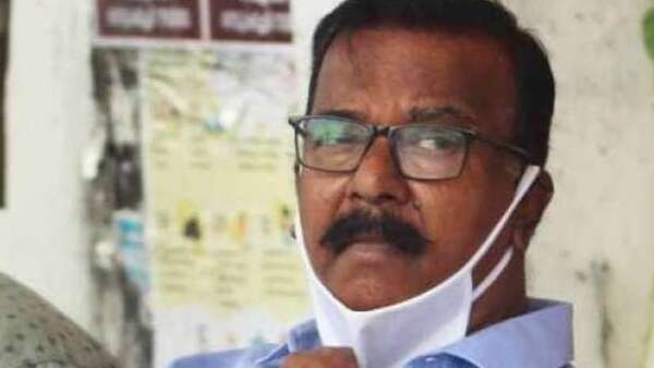 മാറി മാറി