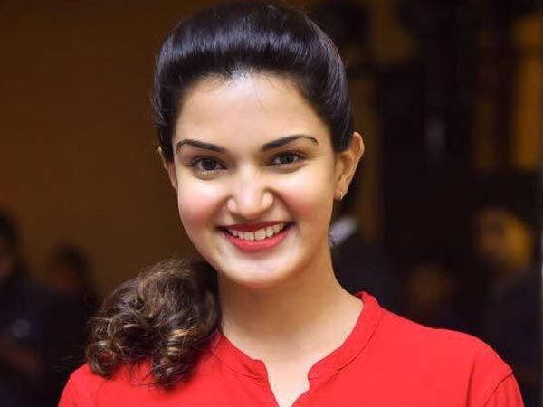 ചെയ്യാന് പല കാര്യങ്ങള്