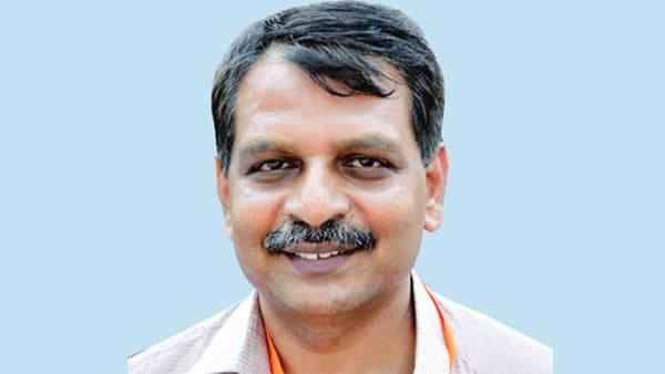 ഹിന്ദു സ്ത്രീകളെ അപമാനിച്ചു