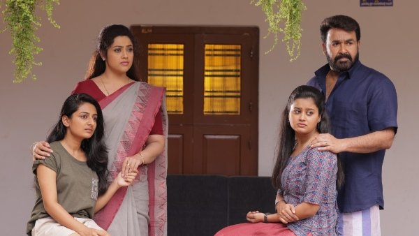മതവര്ഗീയവാദികൾ കാണേണ്ട
