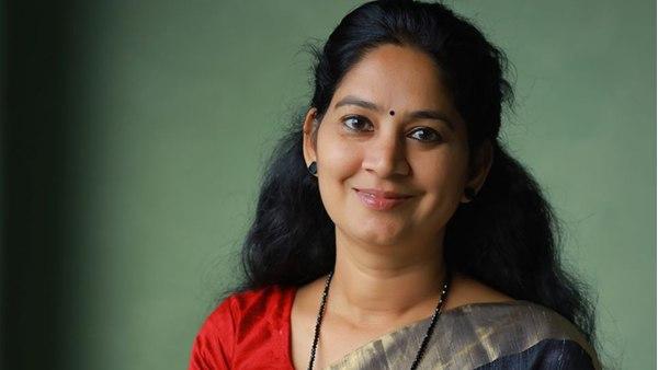 പ്രതിഭയുടെ കന്നിയങ്കം