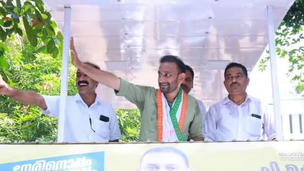 ചൂടുപിടിച്ച പ്രചാരണം