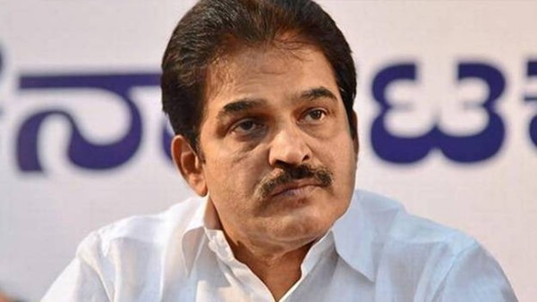 കെസി നീങ്ങുമോ