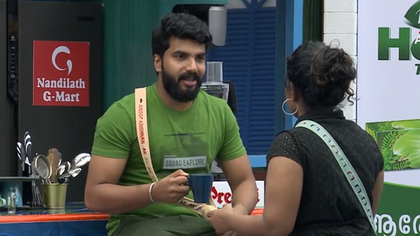 തന്നെ ആക്രമിക്കരുതേ