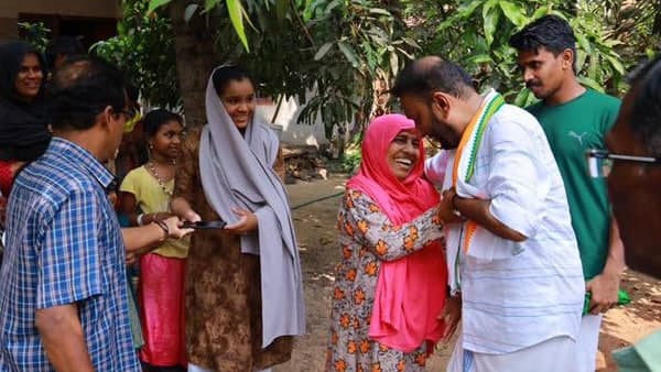 ഇഞ്ചോടിഞ്ച് മല്സരം
