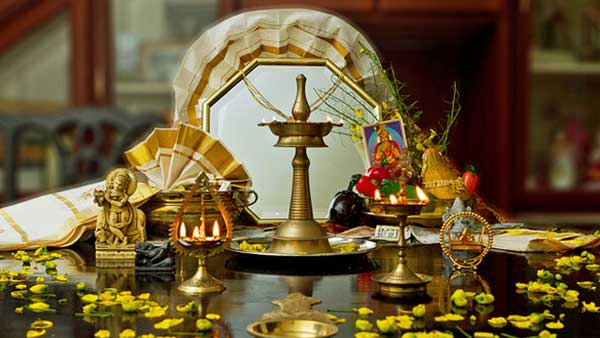 വിഷു കൈനീട്ടം