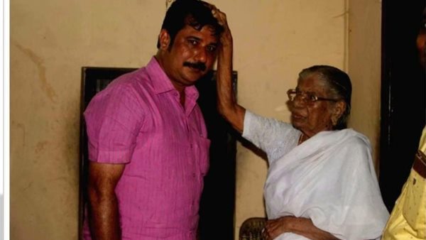 എല്ലാവരെയും കണ്ടു വർത്തമാനങ്ങൾ പറഞ്ഞു പോകണം