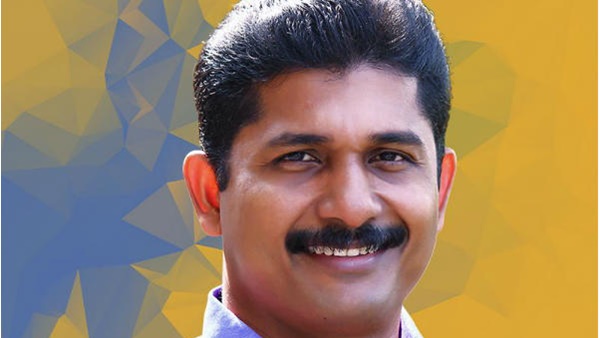 കോടതിയിലേക്ക്