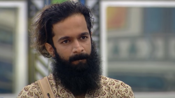 കുഴൽ പന്ത് കളി