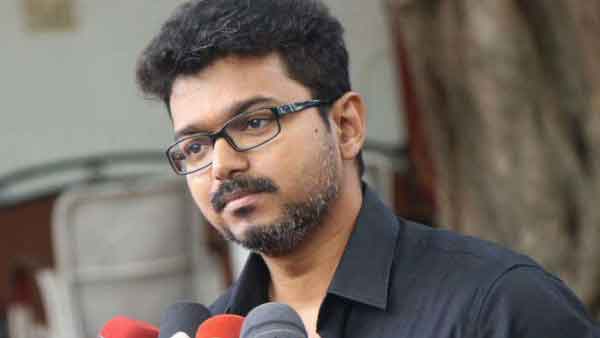 ടിന്റഡ് ഫിലിമൊട്ടിച്ച വാഹനം ഉപയോഗിച്ചതിന്