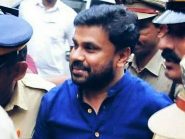 രാജിവെച്ചത് രണ്ട് പേർ