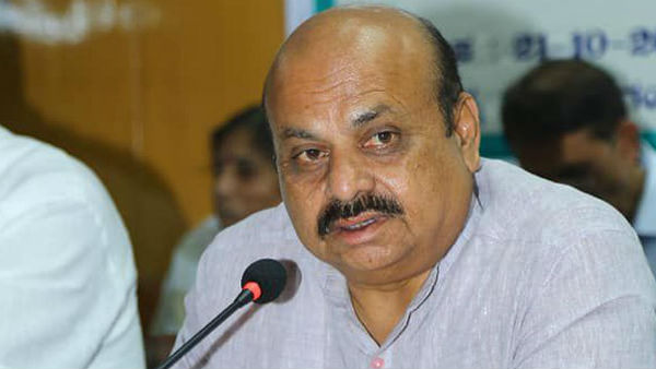 ഗ്രാമങ്ങളിൽ തൊഴിൽ സൃഷ്ടിക്കുന്നതിനും ചില വികസന