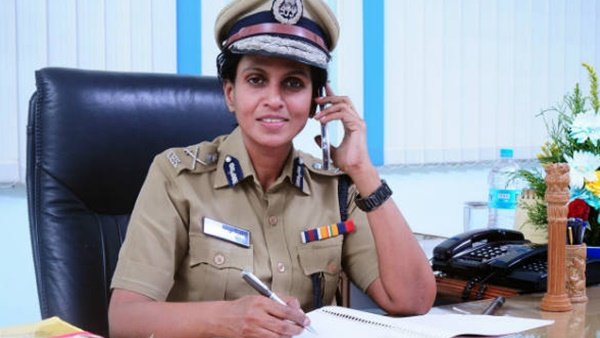 മുൻ ജയിൽ ഡി ജി പി ആർ ശ്രീലേഖ സ്വന്തം യൂട്യൂബ് ചാനലിലൂടെ