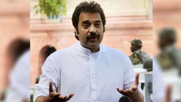 ഹരിയാനയിലെ ആദംപൂരിൽ കോണ്ഗ്രസ്