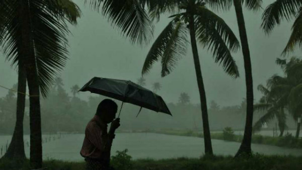 കോഴിക്കോട് ജില്ലയുടെ മലയോര മേഖലയില് ഇന്നലെ