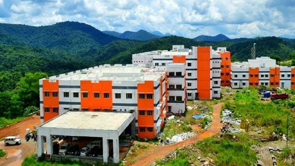 2016 ല് സംസ്ഥാനത്ത് സി പി എം അധികാരത്തില് വരുന്നു