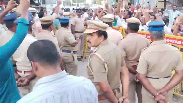 തീവ്ര ഇസ്ലാമിസ്റ്റ് സംഘടനകളുമായി ബന്ധം