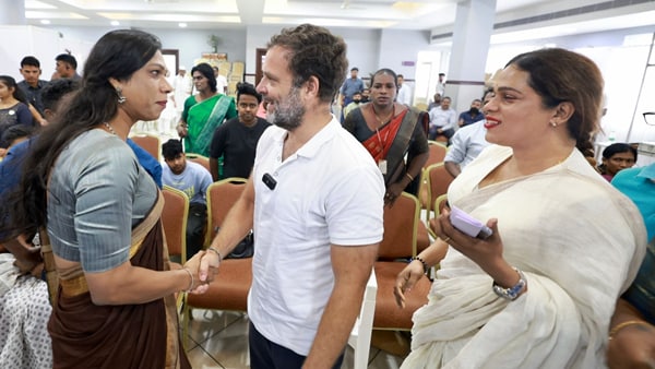 തൃശ്സൂരിൽ നിന്നും
