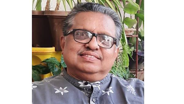 മൊബൈൽഫോൺ എന്നത് സ്വകാര്യ ഉദ്യോഗസ്ഥരുടെ