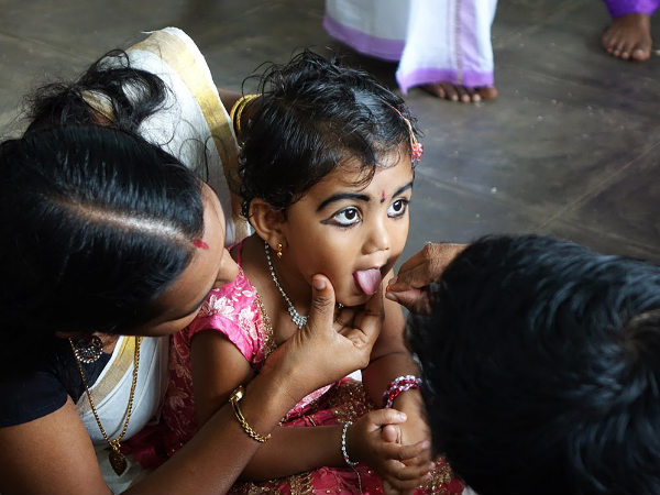 എറണാകുളത്തെ ചോറ്റാനിക്കര ക്ഷേത്രം, തൃശൂരിലെ തിരുവുള്ളക്കാവ്
