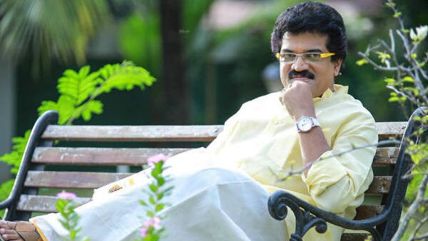 പൊതുപ്രവർത്തകനായ ഗിരീഷ് കുമാർ