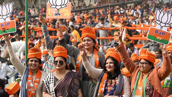 ബിജെപി മുന്നില്‍